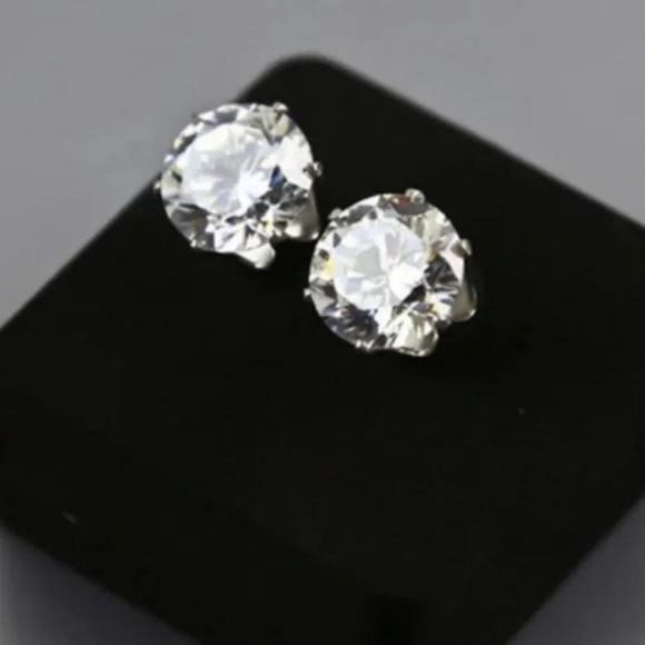NEW STUD 2.5 CT SILVER DIAMOND EARRINGS, NICE EARRINGS, CUTE EARRINGS - Picture 5 of 5